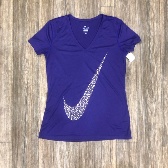 Nike Tops - Nike Dri-Fit T-shirt